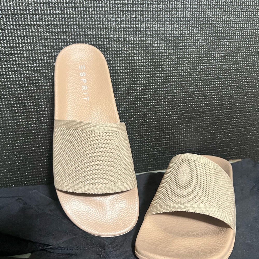 Esprit Women's Beige Slide Sandals